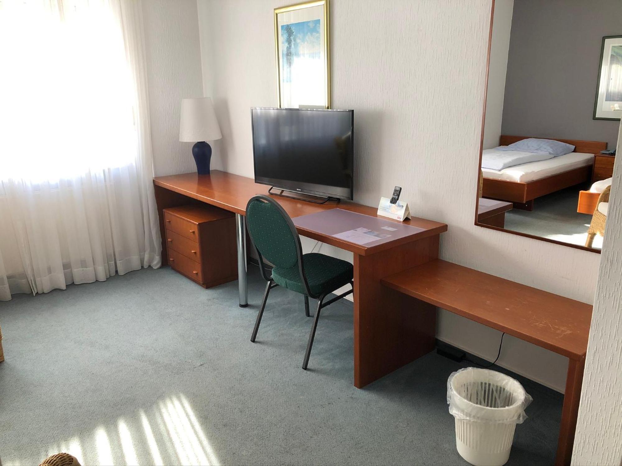 Landgasthof Rheda Hotel - Restaurant Стая снимка